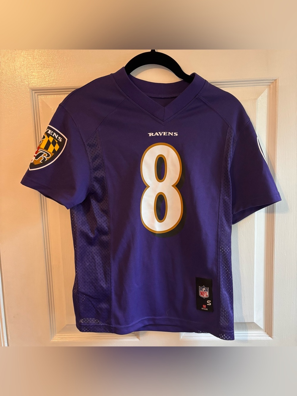 Lamar Jackson Baltimore Ravens NFL Youth Small (8) Purple Jersey